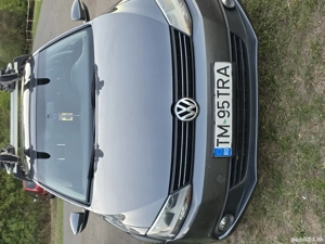 Volkswagen Jetta  - imagine 3