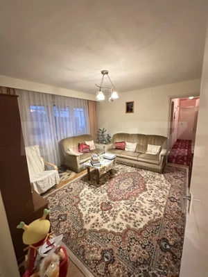 Apartament cu 4 camere, semidecomandat, Deva, zonă liniștită