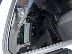 Vând Volkswagen polo