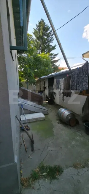 Casa 4 camere , teren 285 mp, zona semi-centrala - imagine 14