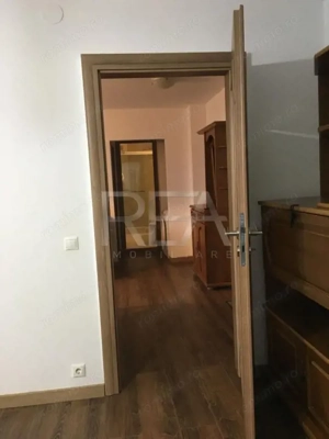 2 Camere Sebastian făt frumos - imagine 4