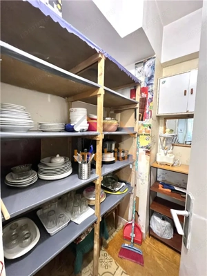 APARTAMENT CU 3 CAMERE | DE INCHIRIAT | PIATA 1 DECEMBRIE - imagine 3