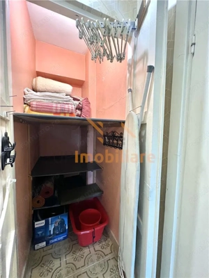 APARTAMENT CU 3 CAMERE | DE INCHIRIAT | PIATA 1 DECEMBRIE - imagine 8