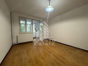 Apartament cu 2 camere, centrala proprie, zona Circumvalatiunii