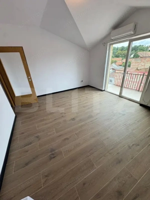 EXCLUSIVITATE CU COMISION 0! Apartament cu 2 camere, zona Semicentrala - imagine 2