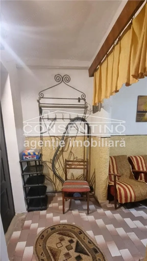 Se vinde apartament cu 2 camere confort1 , liber , cart . Micro XIV - imagine 6