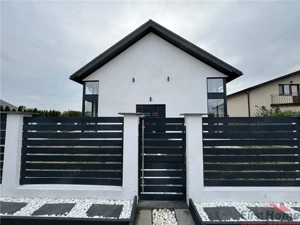 Casa P+M de vanzare in Campineanca (strada asfalata)