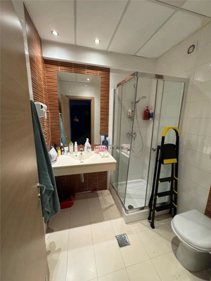 Aparatment 2 camere Decomandat Vitan Barzesti - imagine 4