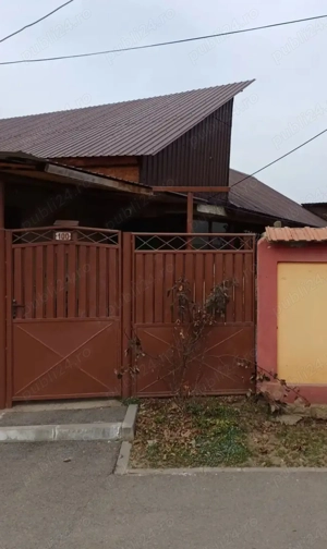 Vând casă sau la schimb cu apartament