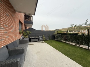 Locuință elegantă cu terasă generoasă și parcare subterană - imagine 7