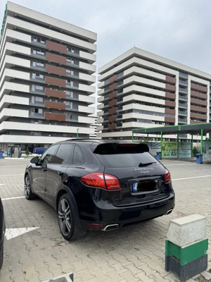 Porsche Cayenne 2012 Panoramic