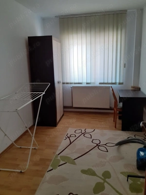 Inchiriez apartament 4 camere zona centrala - imagine 6