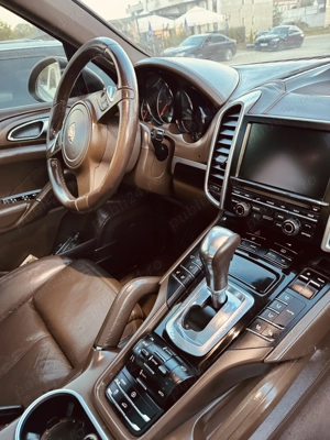 Porsche Cayenne 2012 Panoramic  - imagine 7