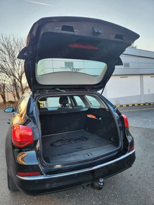 Opel astra j 1.6 cdti Sports tourer - imagine 4