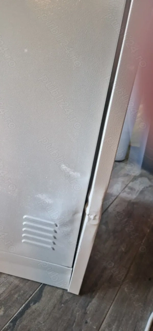 Vând vestiar metalic 3 usi  700ron - imagine 4