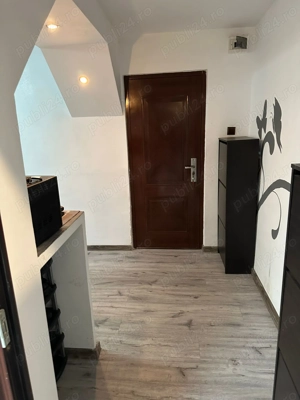 Vând apartament cu 2 camere