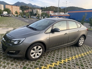 Opel Astra J 2017 1400 cmc, 140 CP - imagine 3 Opel Astra J 2017 1400 cmc, 140 CP - imagine 3