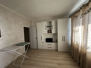 Apartament de vanzare 2 camere Giroc cu gradina 23 mp+2 locuri de paracre. - imagine 8