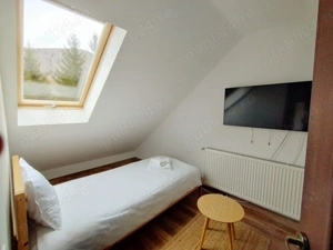 Apartament 3 camere Sinaia, zona centrala - imagine 6