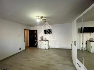 Apartament 3 camere,etaj 3,zona UMT