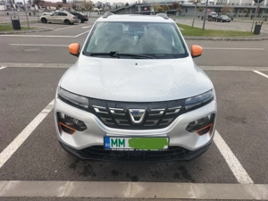 Vand Dacia Spring model 2022, 45CP, încărcare rapidă.