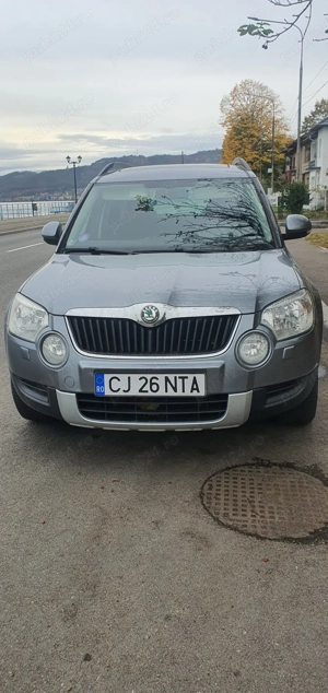 Vand auto Skoda Yeti anul 2011 - imagine 3