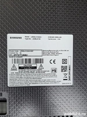 UE28J4100AW led spart ecranul 