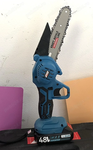 Drujba de mana 2x48V 1.5Ah, portabila, 15 cm, acumulator 249 lei