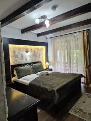 Cabană 19 persoane de închiriat de Crăciun în munții Retezat la 18km de pârtia de ski Râușor! - imagine 3 Cabană 19 persoane de închiriat de Crăciun în munții Retezat la 18km de pârtia de ski Râușor! - imagine 3