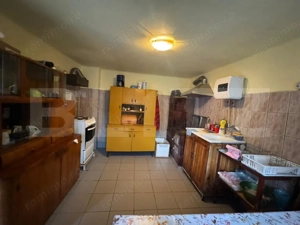 Casa cu 6 camere in Hunedoara zona Zlasti - imagine 17