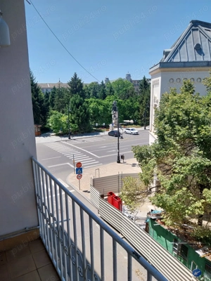 Închiriez garsonieră ultracentrală