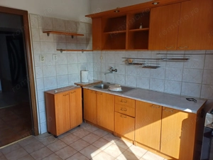 Z.Steaua de vanzarea apartament spatios cu 3  camerepartament cu 2 camere cu centra