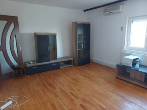De vanzare apartament 3 camere zona Steaua- 5349