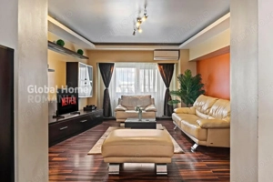 Apartament 4 camere Blv Unirii   - imagine 2