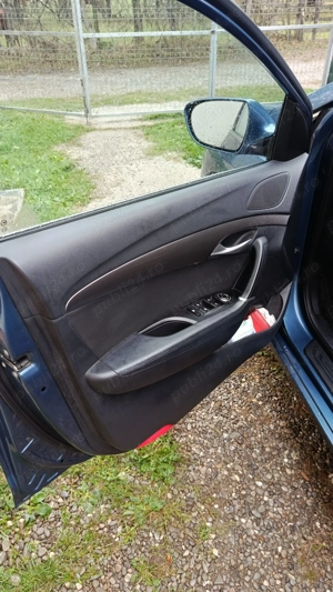 Hyundai i40, benzina  - imagine 6