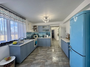 Berceni - VILĂ UNICAT, spațioasă, curte 1.000 mp, la 7 min metrou - imagine 8