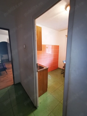 Apartament 3 camere Navodari - imagine 4 Apartament 3 camere Navodari - imagine 4