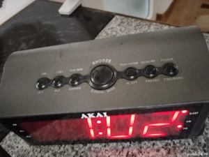 Radio cu ceas Akai  - imagine 3