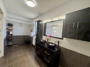 Berceni - VILĂ UNICAT, spațioasă, curte 1.000 mp, la 7 min metrou - imagine 15