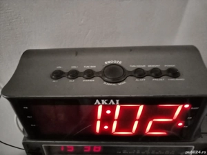 Radio cu ceas Akai  - imagine 2