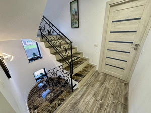 Berceni - VILĂ UNICAT, spațioasă, curte 1.000 mp, la 7 min metrou - imagine 16