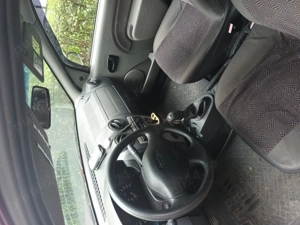 Dacia logan din 2006 - imagine 4