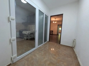 Orizont - Apartament 2 camere, parter + balcon, Mobilat, centrala termica - imagine 11 Orizont - Apartament 2 camere, parter + balcon, Mobilat, centrala termica - imagine 11