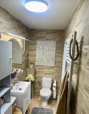 Complexul Studentesc- 2 camere, mobilat si utilat modern, centrala proprie, curte comuna - imagine 7