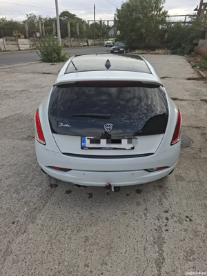 Lancia Delta 2015 luna 8 - imagine 3