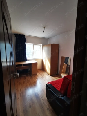 Apartament 3 camere Navodari - imagine 3 Apartament 3 camere Navodari - imagine 3