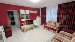 Apartament cu 2 camere, etaj intermediar.