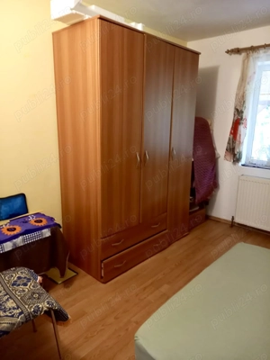 Casă Spațioasă si Utilată - imagine 7