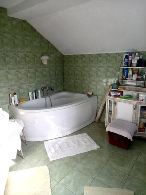 Casă Spațioasă si Utilată - imagine 8