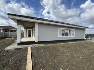 Casa Individuala Parter Sanmihaiu Roman,4 Camere,2 Bai,Proiect Modern - imagine 7 Casa Individuala Parter Sanmihaiu Roman,4 Camere,2 Bai,Proiect Modern - imagine 7